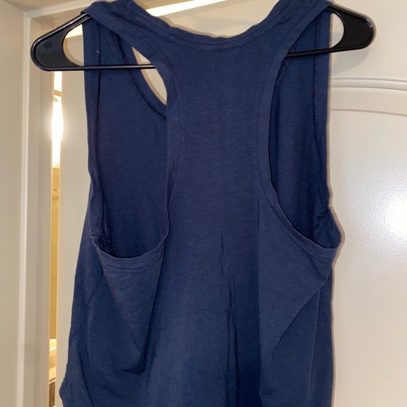 Fabletics tank - Picture 2 of 2